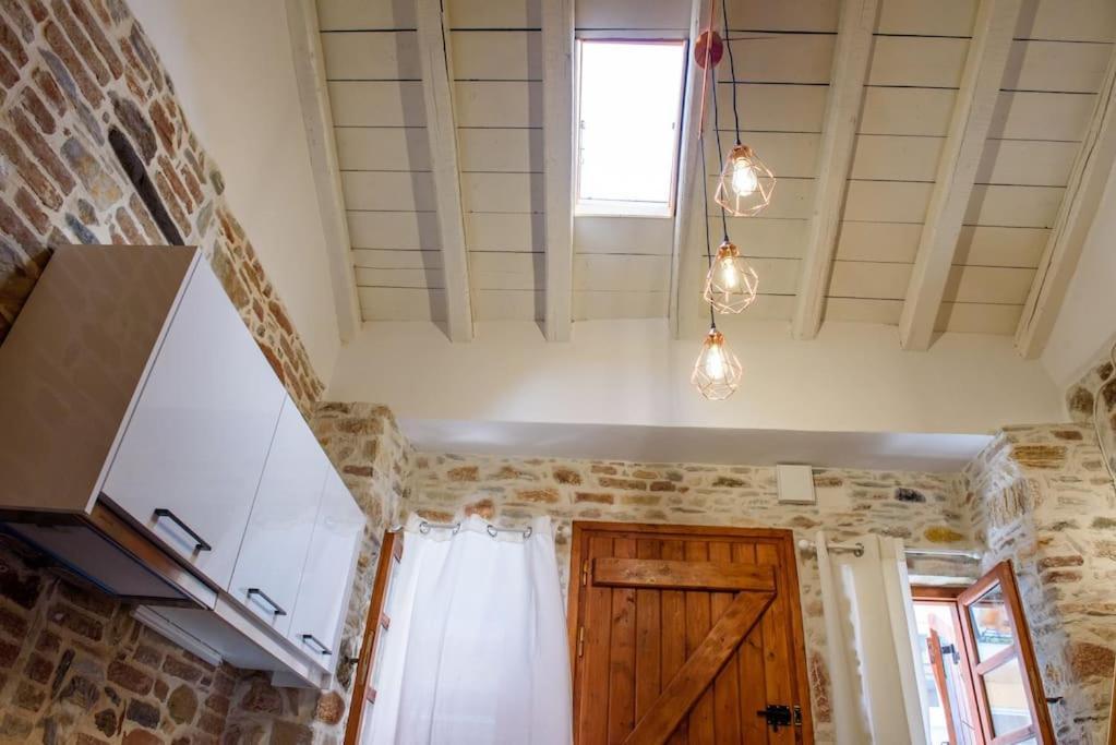 דירות Lavrio Stone House 5 Min From The Centre/Port מראה חיצוני תמונה